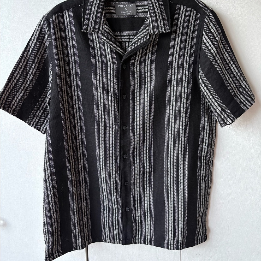 Men’s Primark Black & White textured Stripe Short-Sleeve Button-Up Shirt Sz S